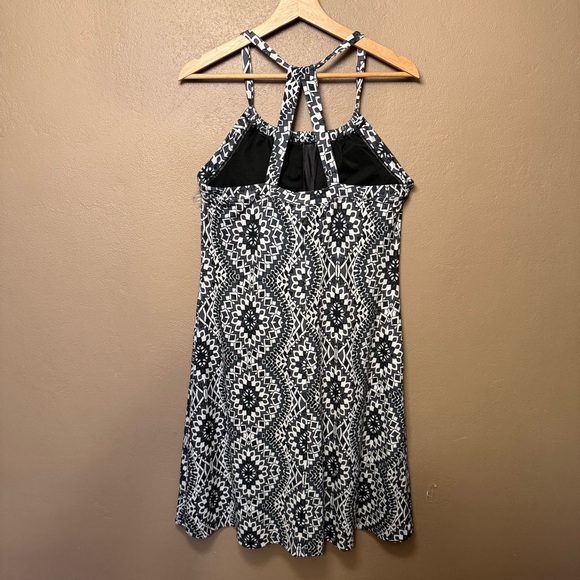 prAna Cali Dress Black & White Kaleidoscope Geometric Print Size XL Racerback - Picture 13 of 16